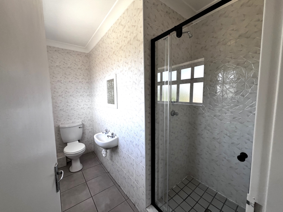 To Let 3 Bedroom Property for Rent in Parklands Western Cape